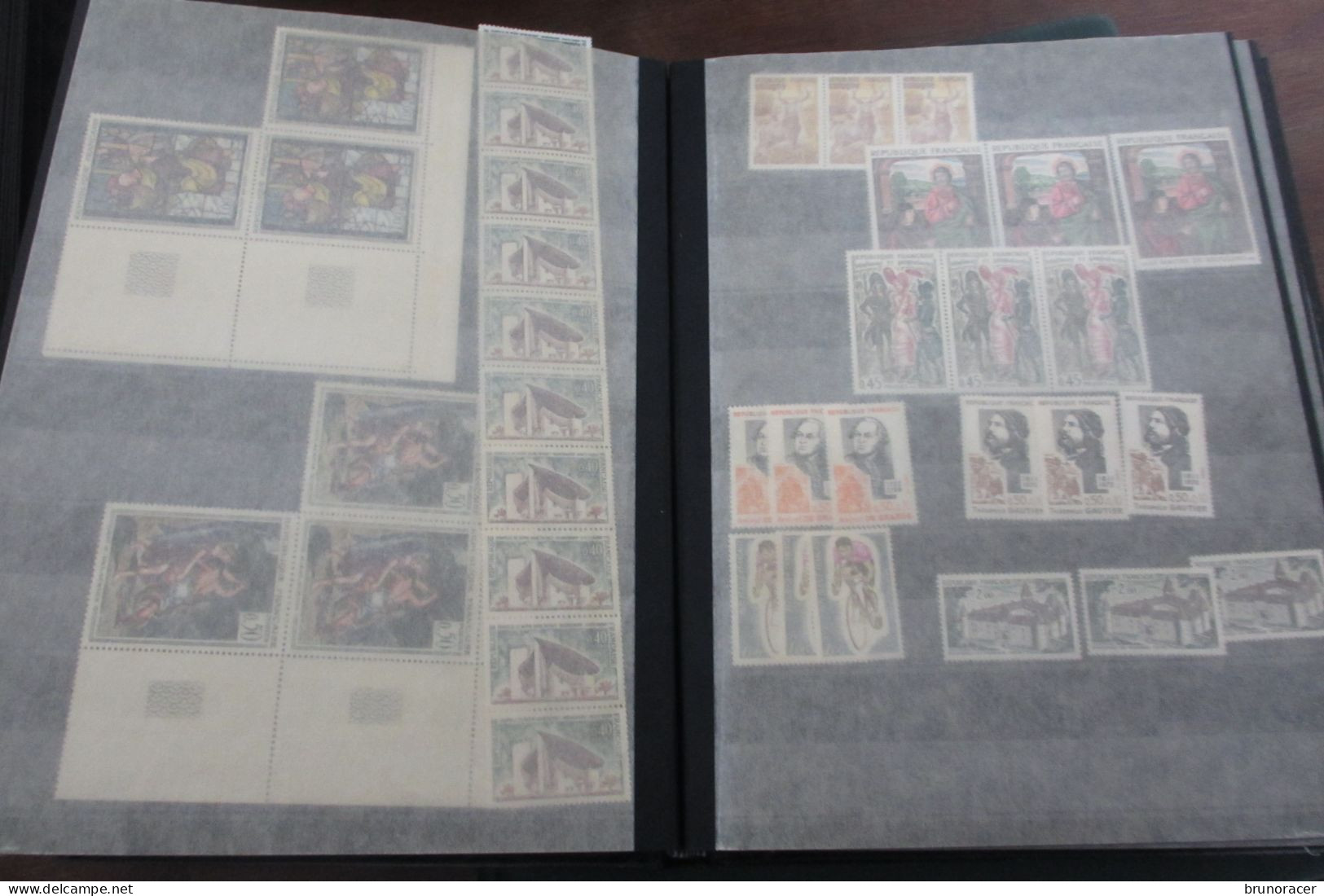 FRANCE FACIALE 3083 FRANCS = 470 EUROS ANNEES 1979 à 1989 EN DOUBLE ET TRIPLE DANS ALBUM LIDNER T  VOIR SCANS - Unused Stamps