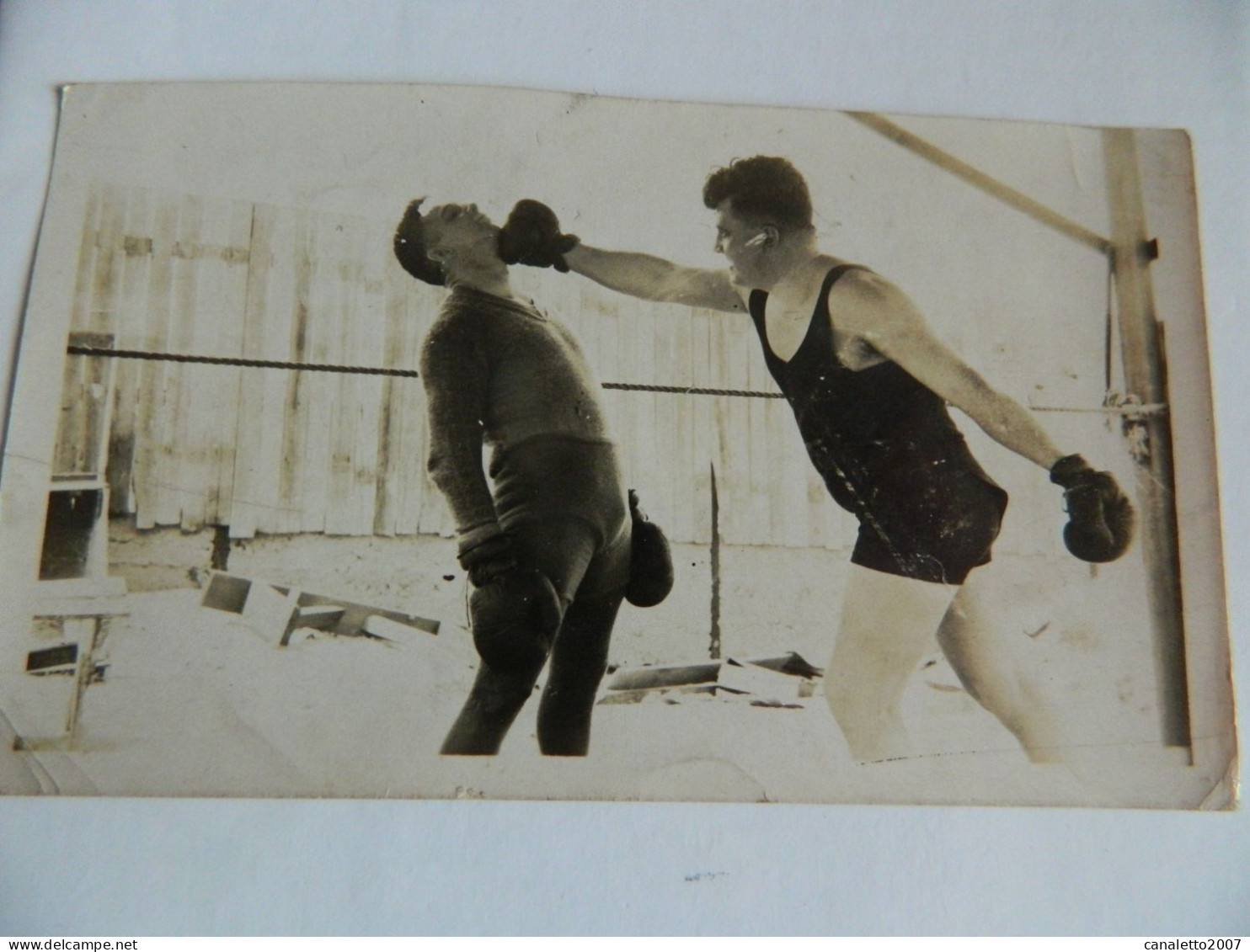 BOXE +FUMAY (FRANCE ARDENNES) :TRES BELLE PHOTO 14X9 ORIGINALE  DE IVAN LAFFINEUR ENTRAINEMENT BOXEUR FRANCAIS  DE FUMAY - Boxing