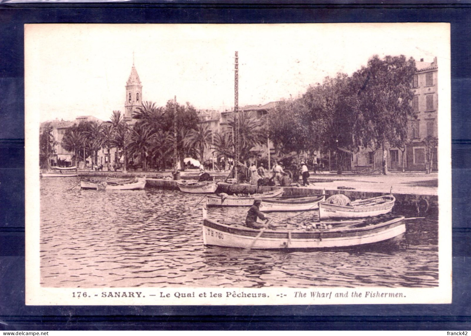 83. Sanary. Le Quai Et Les Pêcheurs - Sanary-sur-Mer