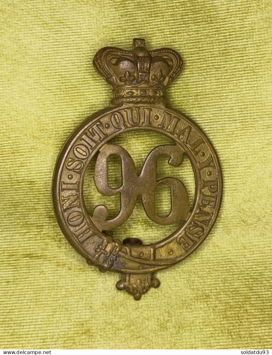 Insigne Du   Victorian 96th Manchester Regiment Glengarry - Autres & Non Classés