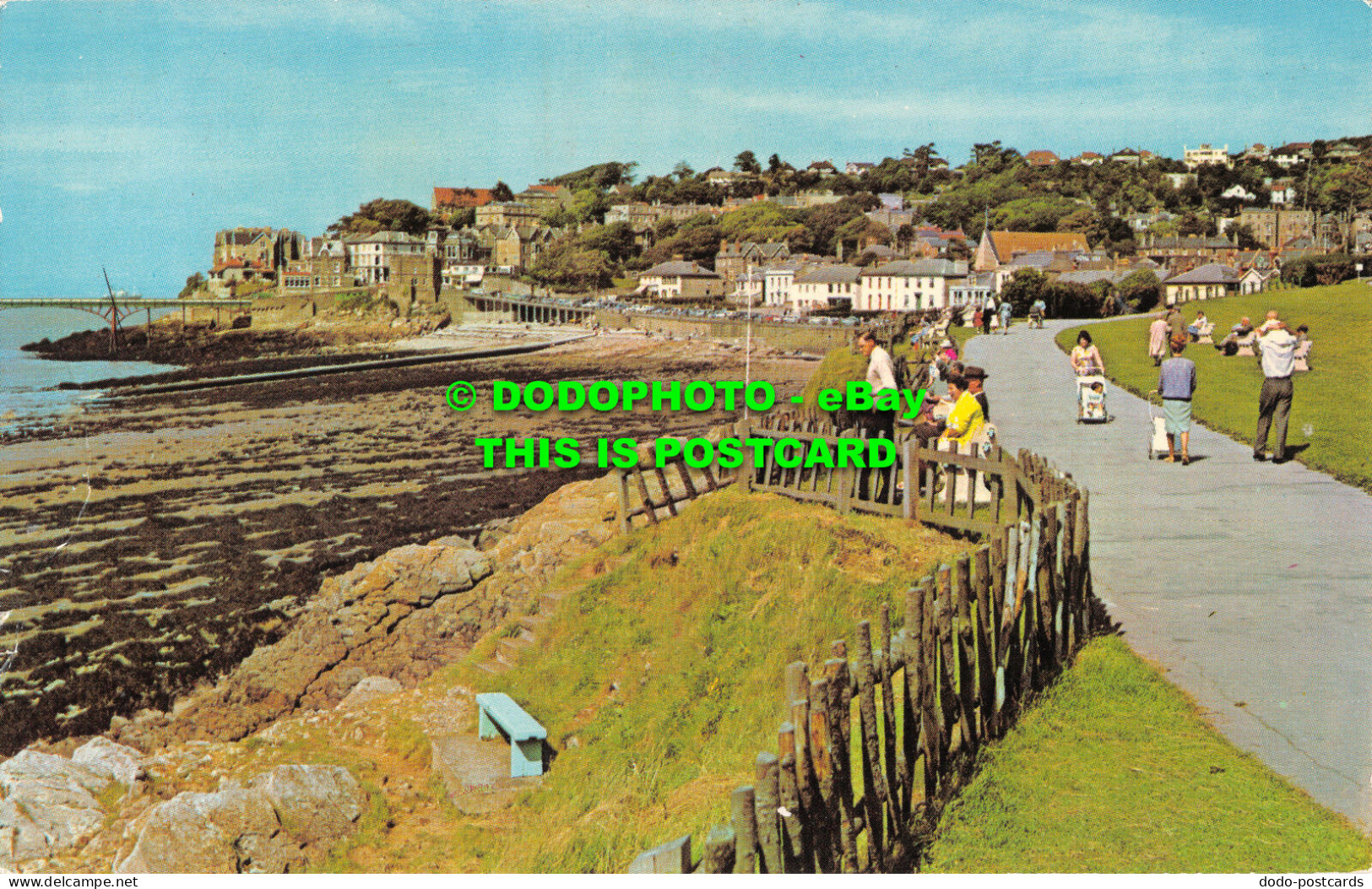 R527094 Clevedon. From Green Beach. Postcard. 1969 - Welt