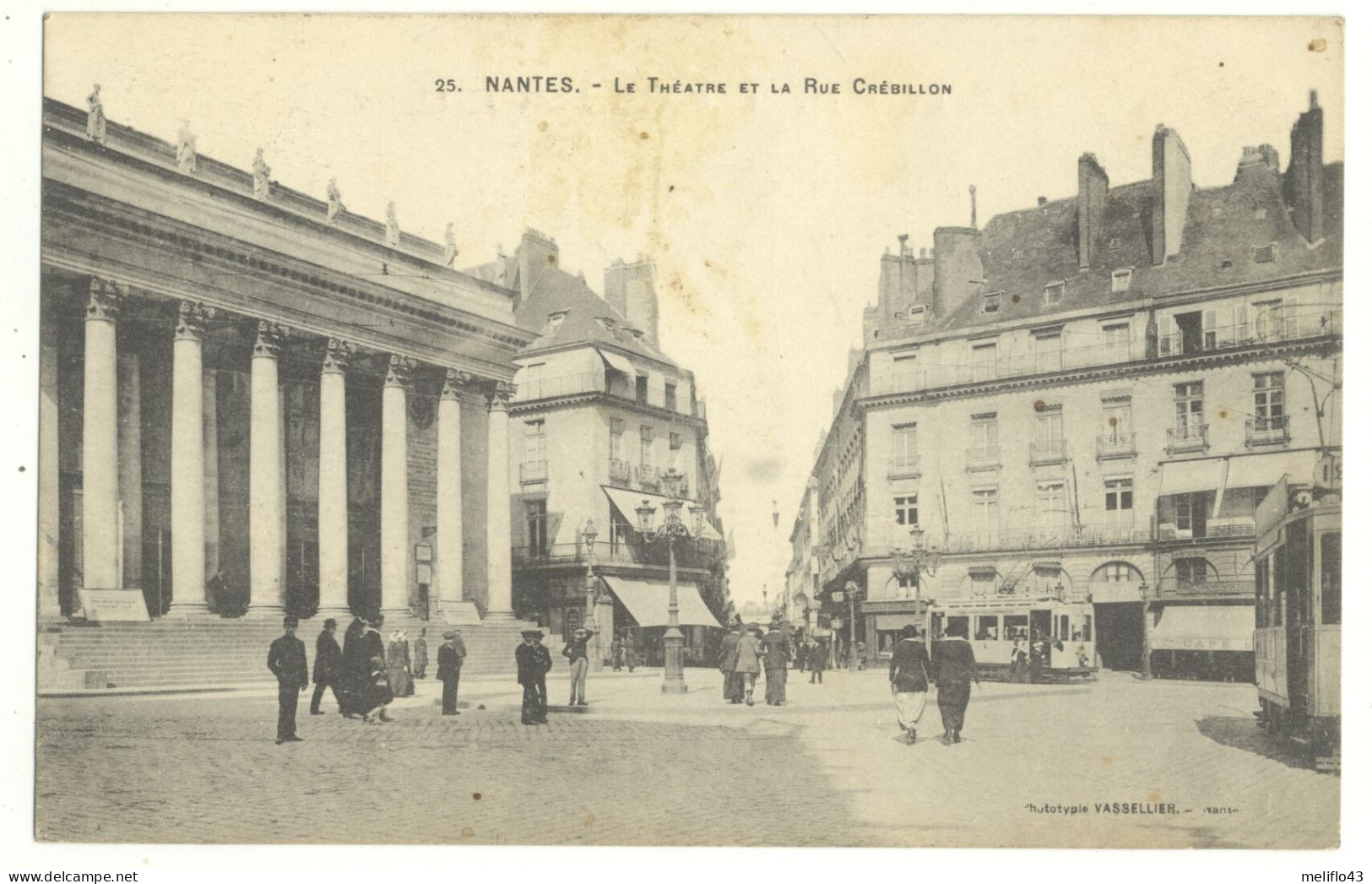 44/ CPA A - Nantes - Le Théatre Et La Rue Crébillon - Nantes