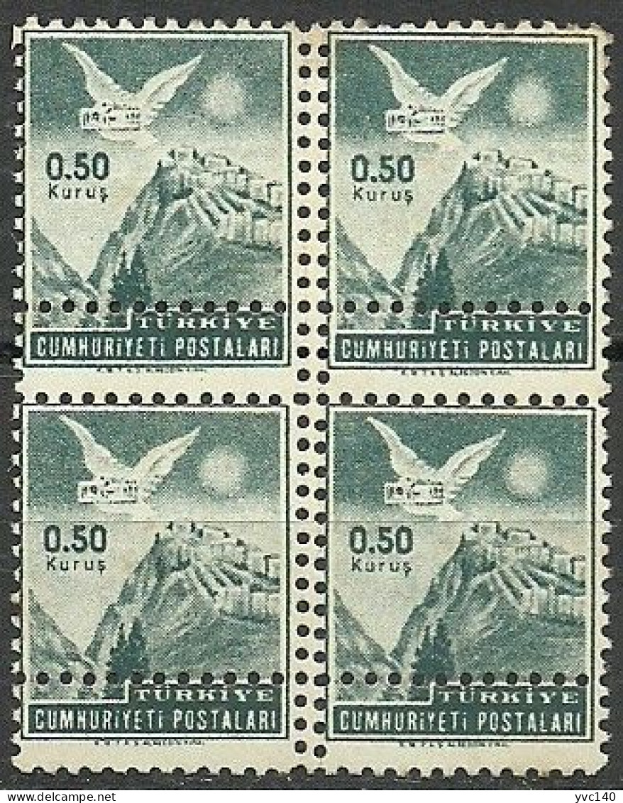 Turkey; 1952 Postage Stamp "Double Perf. ERROR" - Unused Stamps