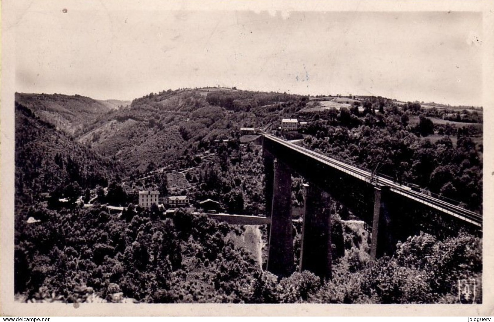 Fades Le Viaduc ; Carte Expédiée De Les Ancizes Avec Cachet De L'hôtel Des Fades ( Descriptions Du Viaduc Au Dos - Andere & Zonder Classificatie