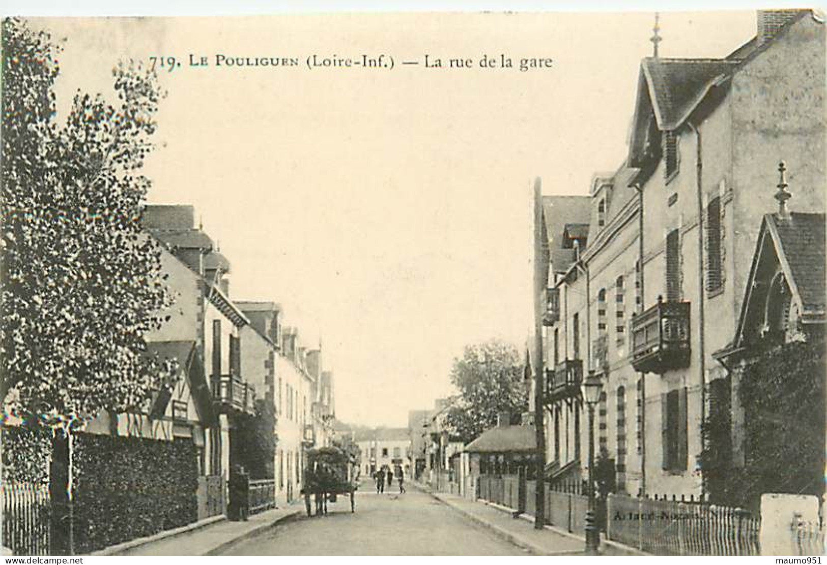 44  LE POULIGUEN - LA RUE DE LA GARE - Le Pouliguen