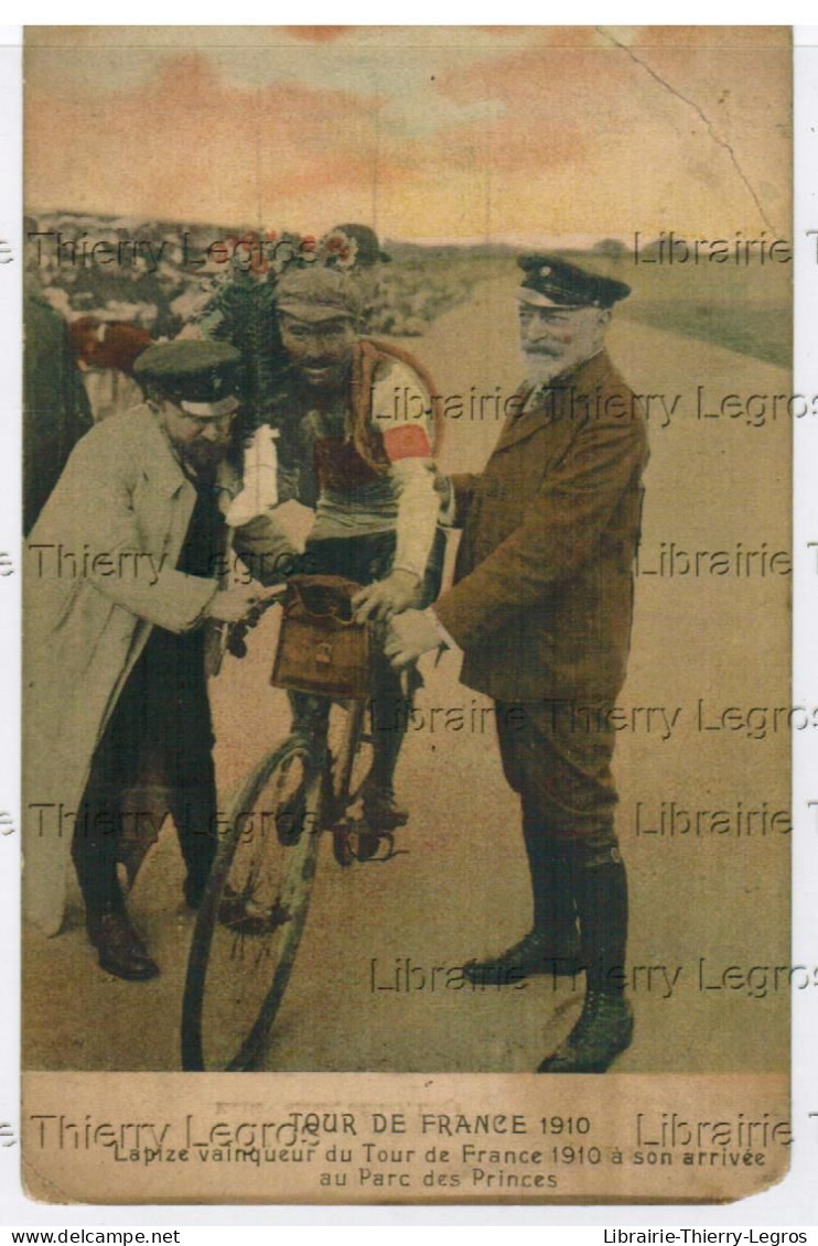 CPA Tour De France Lapize Vainqueur Du Tour 1910 à Son Arrivée Au Parc Des Princes  Cyclisme Velo Biking Piste   Cpirse - Radsport