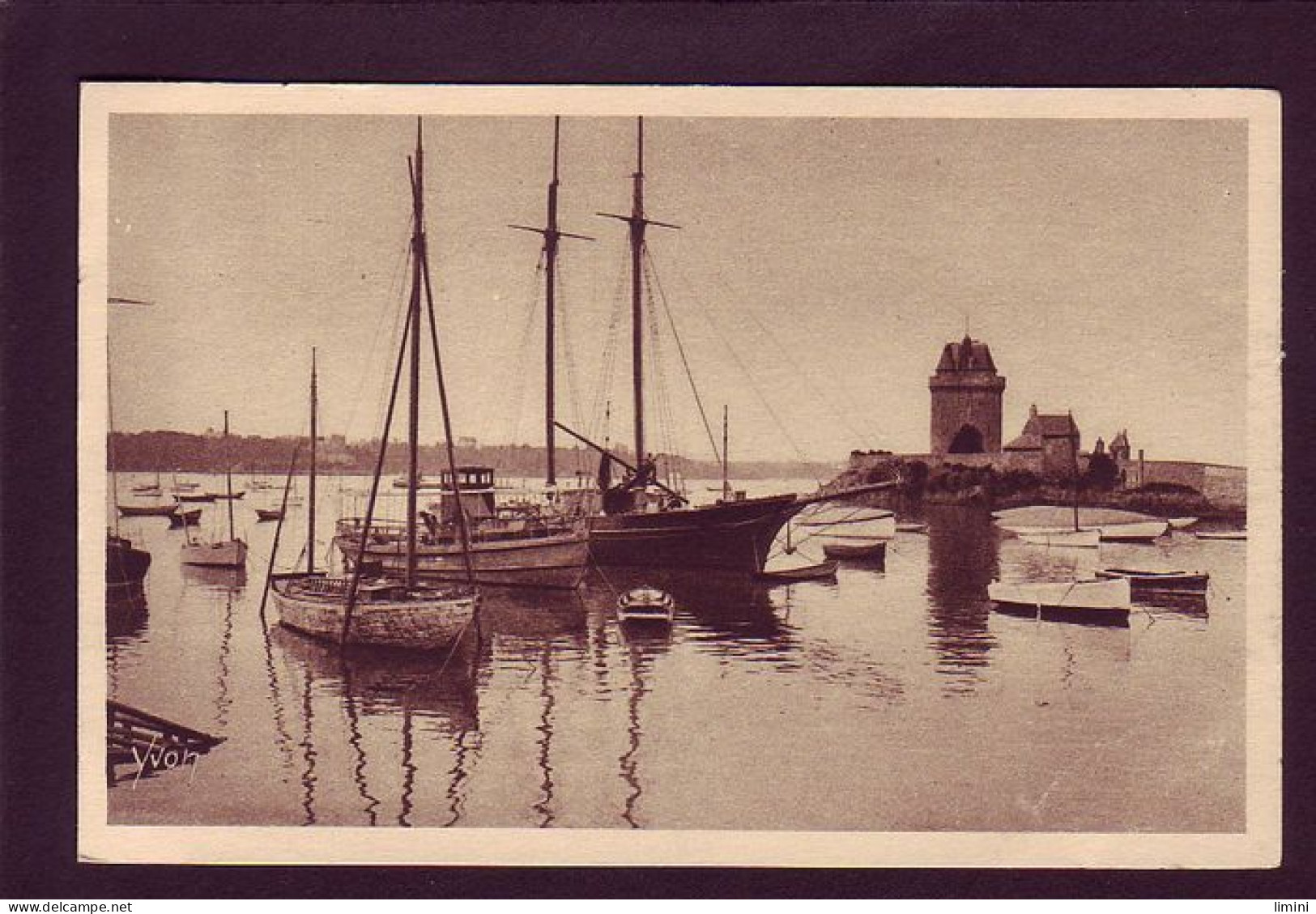 35 - SAINT-SERVAN - LE PORT ET LA TOUR SOLIDOR - BATEAUX - ANIMÉE  - Saint Servan