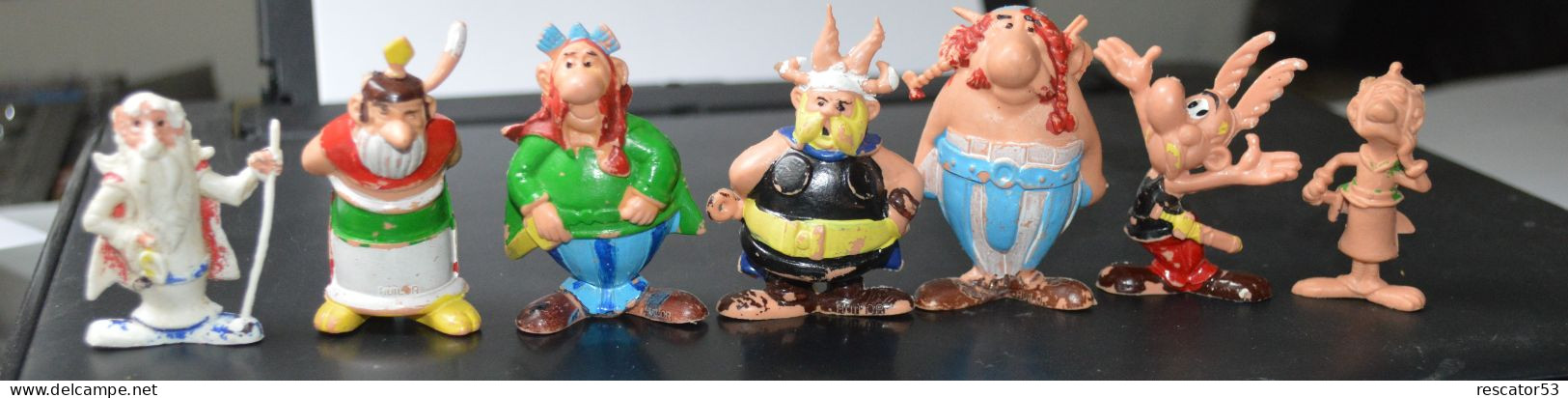 Vintage 7 Figurines Asterix Et Obélix Huilor 1967 - Sonstige & Ohne Zuordnung