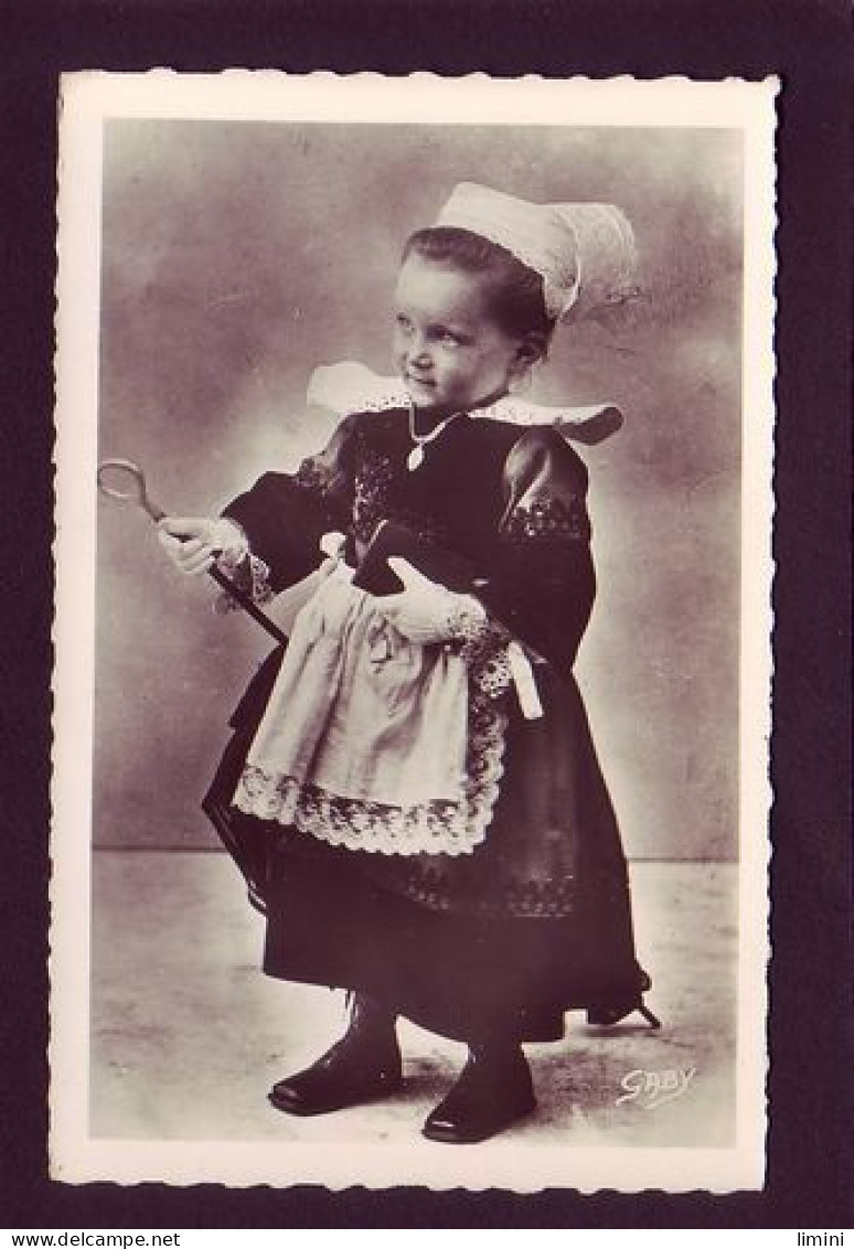 29 - QUIMPERLE - ENFANT EN COSTUME -  - Quimperlé