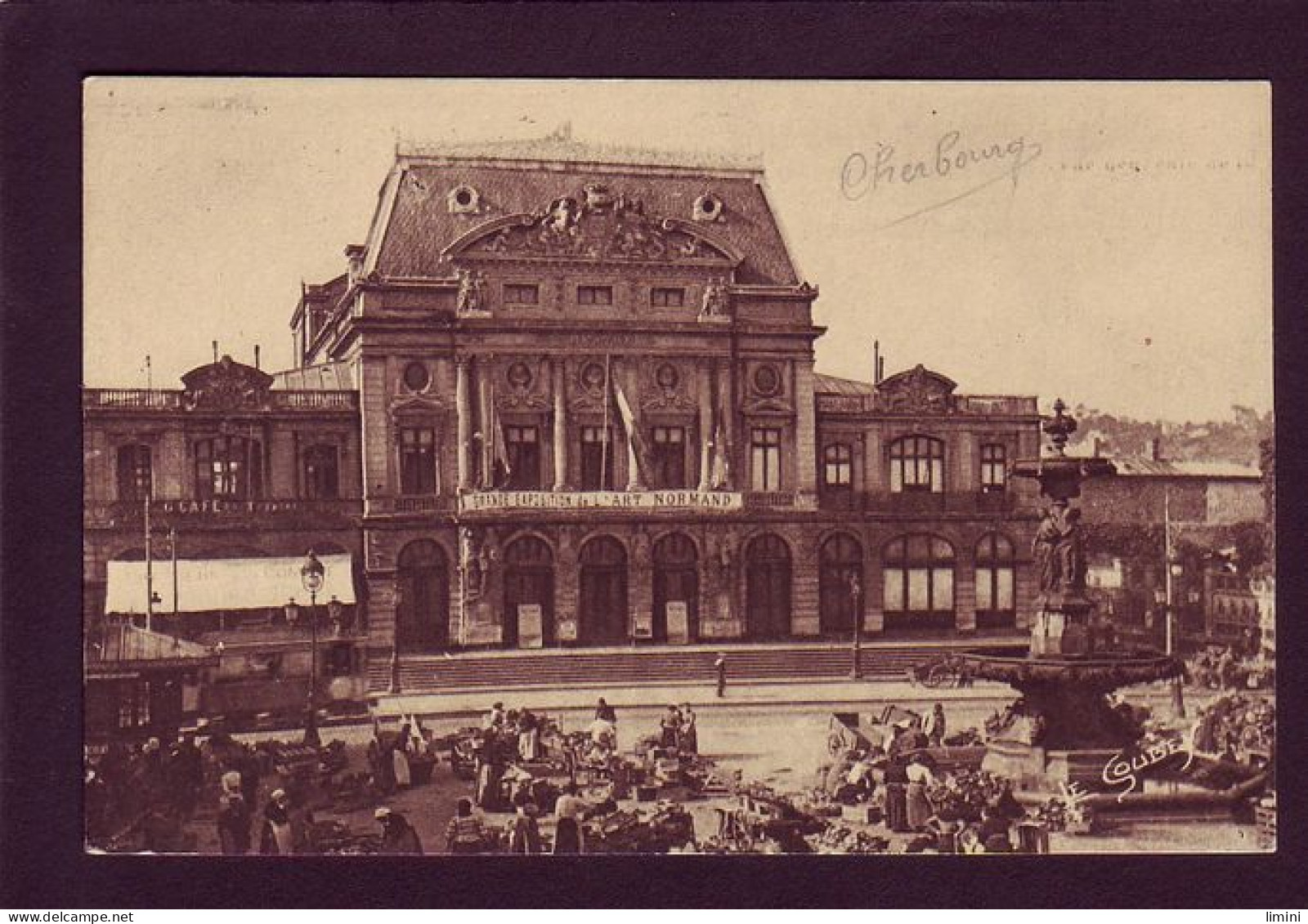 50 - CHERBOURG - PLACE DU CHATEAU - ANIMÉE -  - Cherbourg