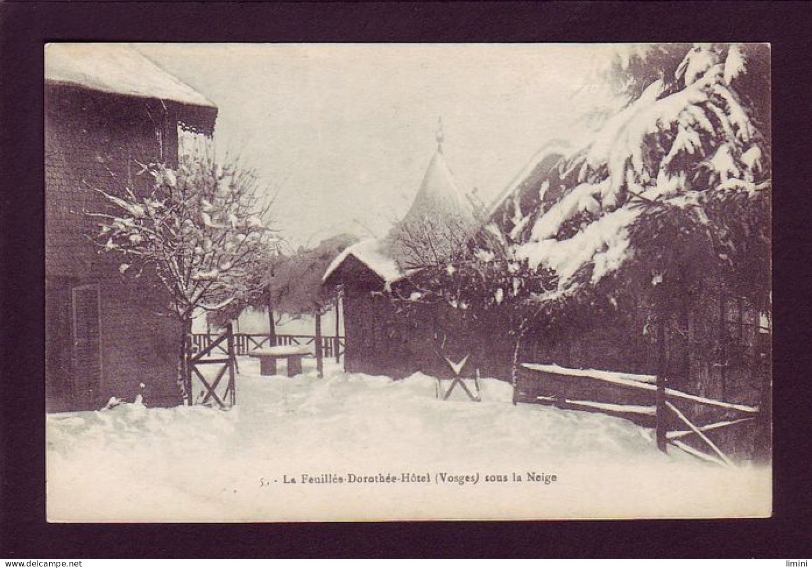 88 - PLOMBIERES-les-BAINS -  LA FEUILLÉE-DOROTHÉE-HOTEL SOUS LA NEIGE -  - Plombieres Les Bains