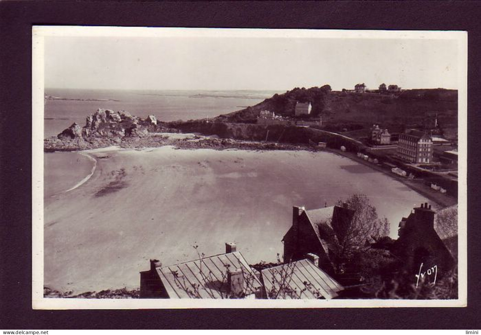 22 - PERROS-GUIREC - PLAGE DE TRESTRIGNEL ET POINTE DU CHATEAU -  - Perros-Guirec