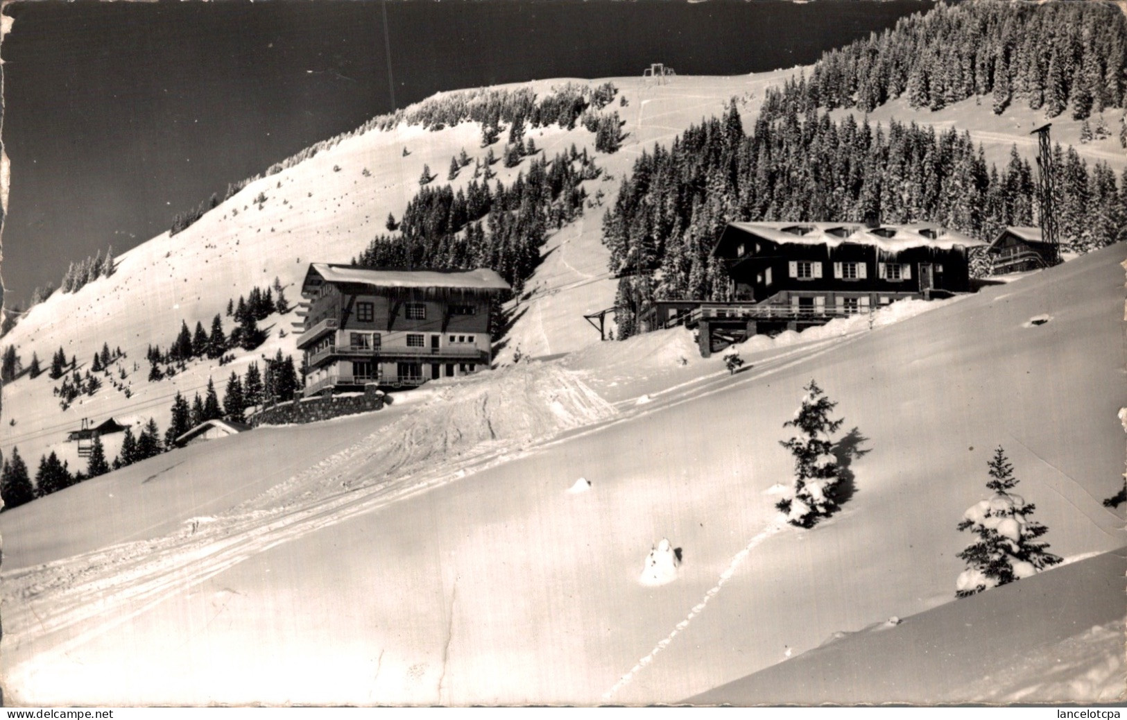 74 - SUPER CHATEL - CONCHE / LE GRAND HOTEL ET L'ESCALE BLANCHE - Châtel