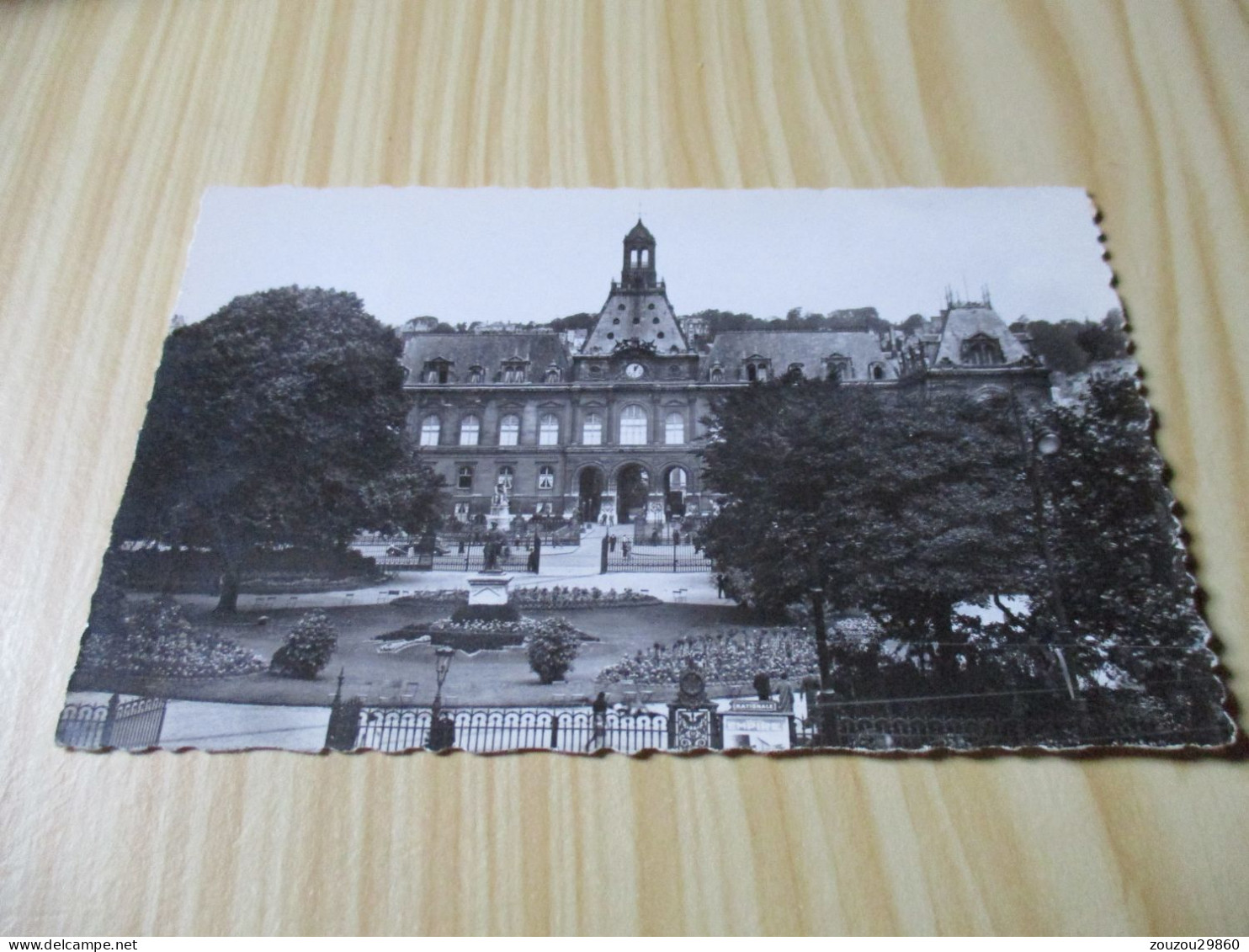 CPSM Le Havre (76).L'Hôtel De Ville Et Les Jardins. - Non Classés