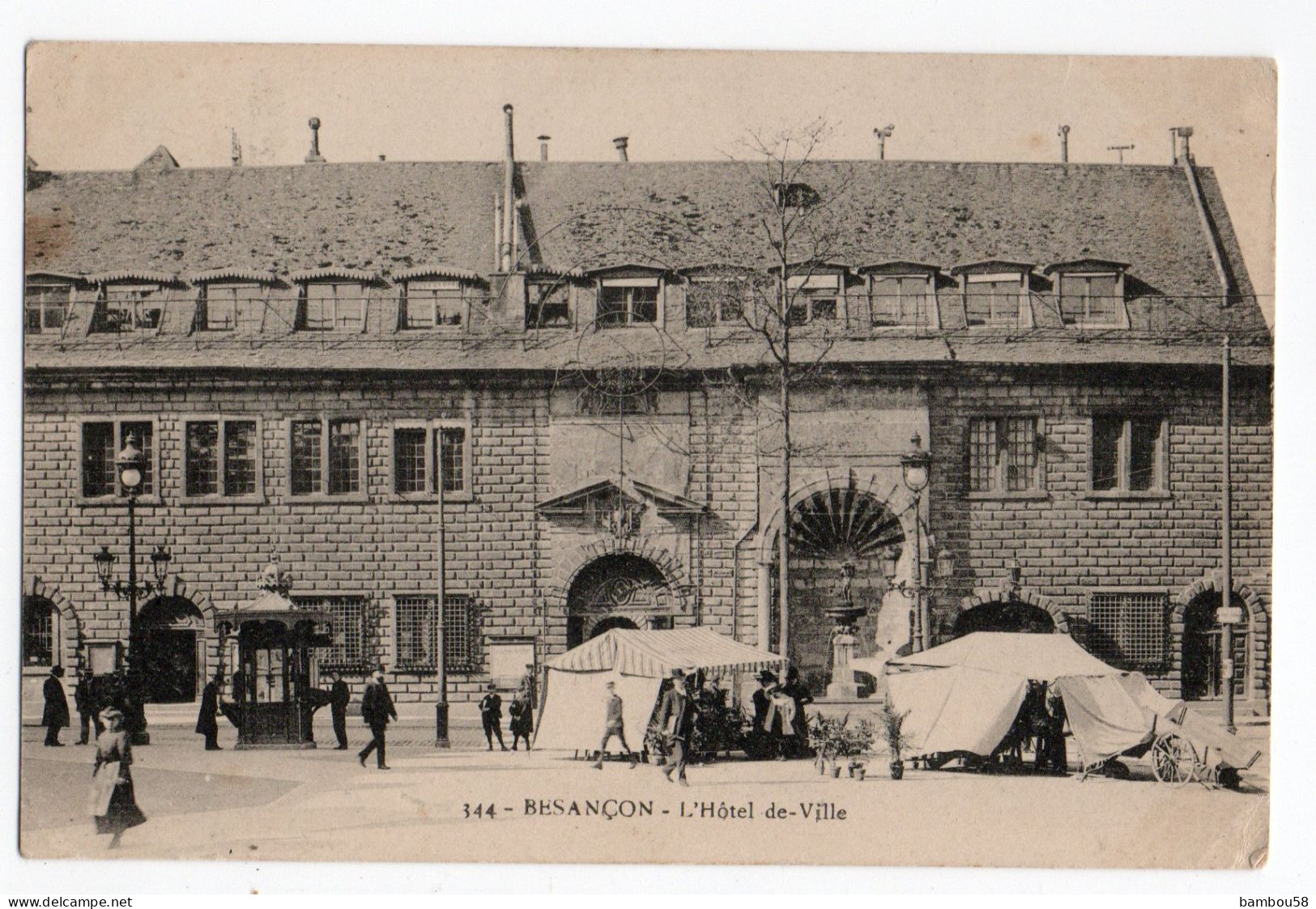 BESANCON * DOUBS * HOTEL DE VILLE * KIOSQUE * TENTES * Carte N° 344 - Besancon