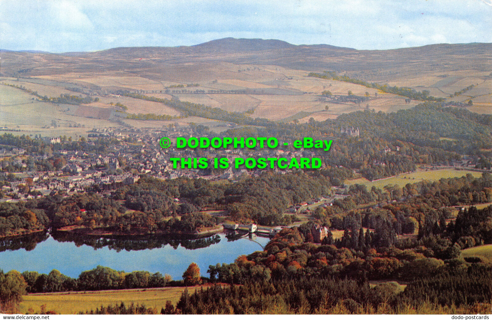 R527468 Pitlochry And Loch Faskally. Postcard. 1966 - World