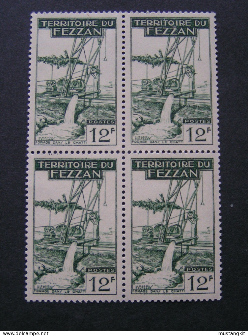 FEZZAN POSTES N° 63 BLOC DE 4  LUXE * * COTE 2023 : 40 € - Unused Stamps