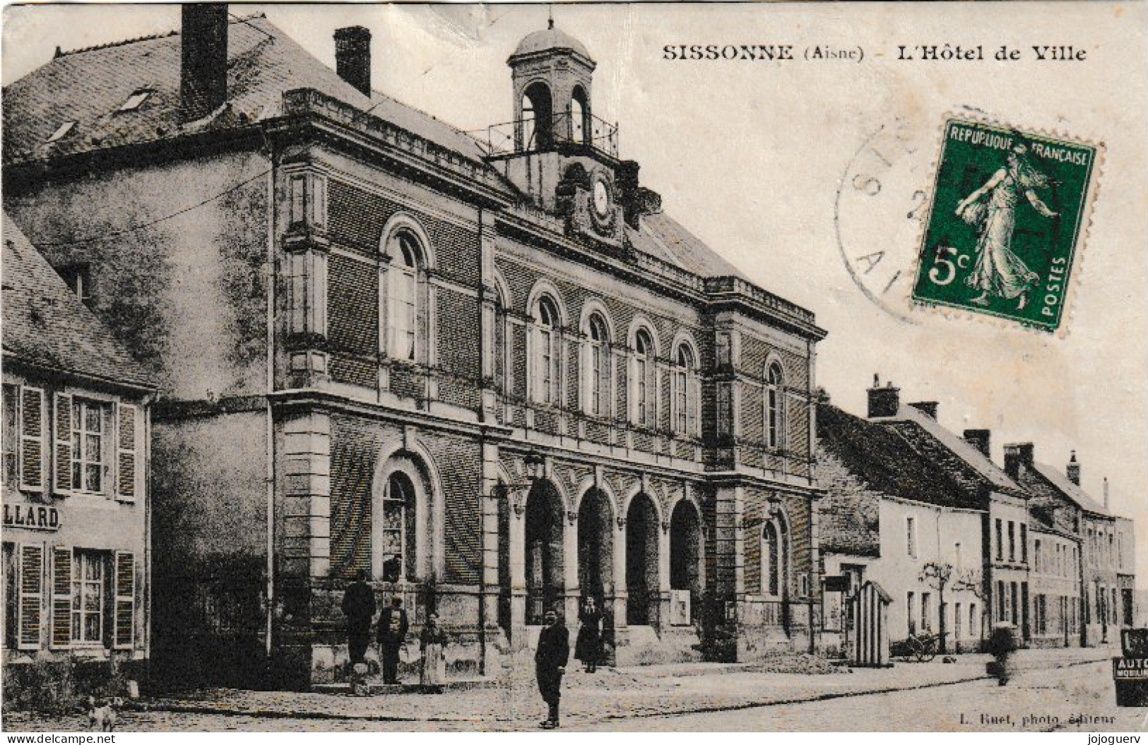 Sissonne L'hôtel De Ville (  Café Billard? Guérite... Timbrée En 1934 ? - Sissonne