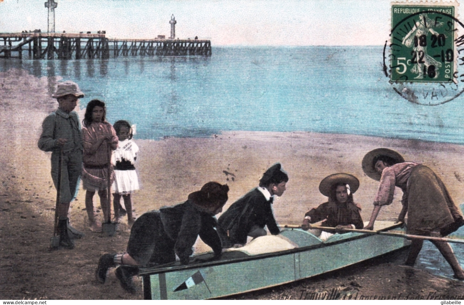 14 - Calvados - TROUVILLE - Le Lancement D'une Périssoire - Trouville