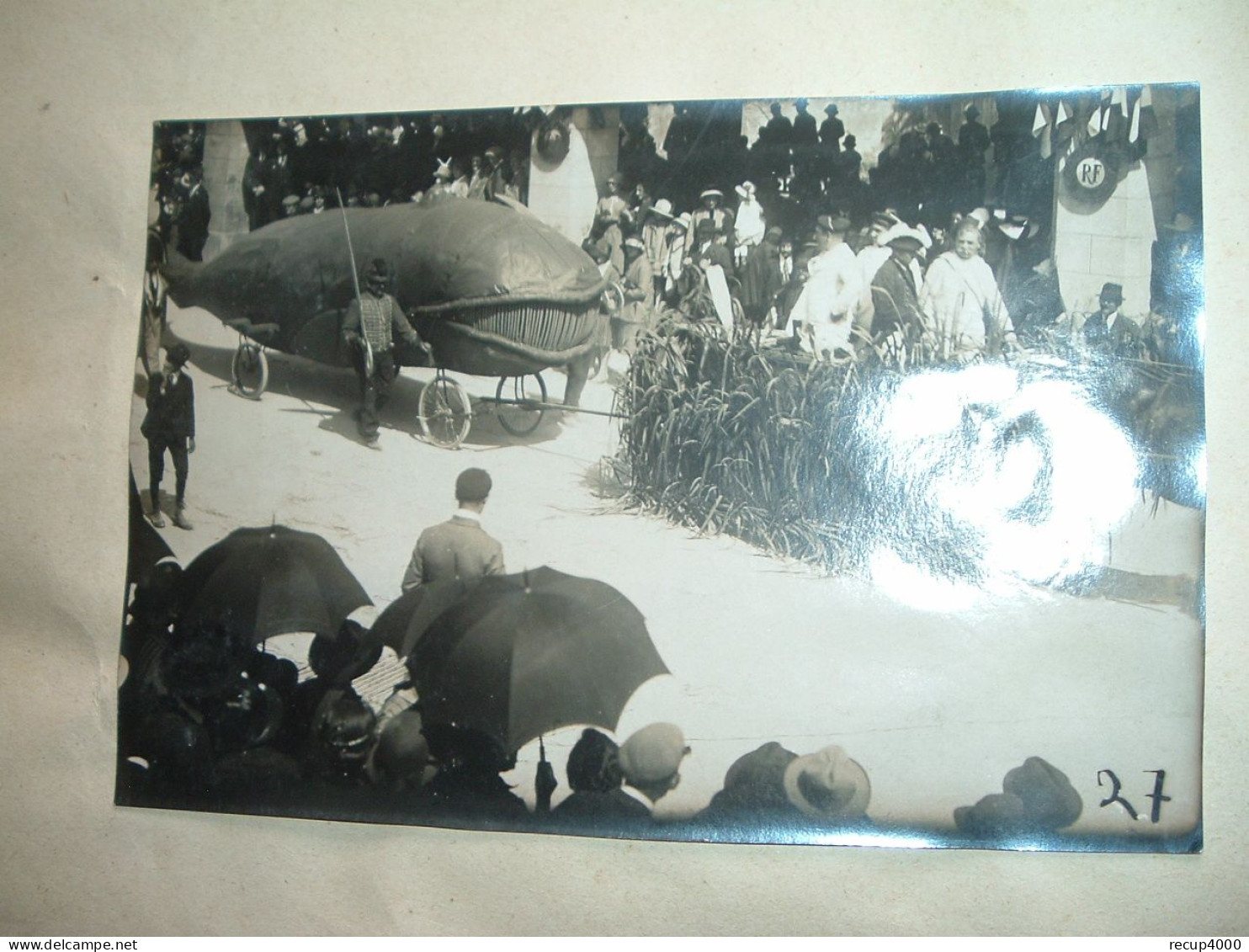 31 AURIAC SUR VENDINELLE album souvenir cavalcade 1927 photographe merlin toulouse  42 photos   42scans