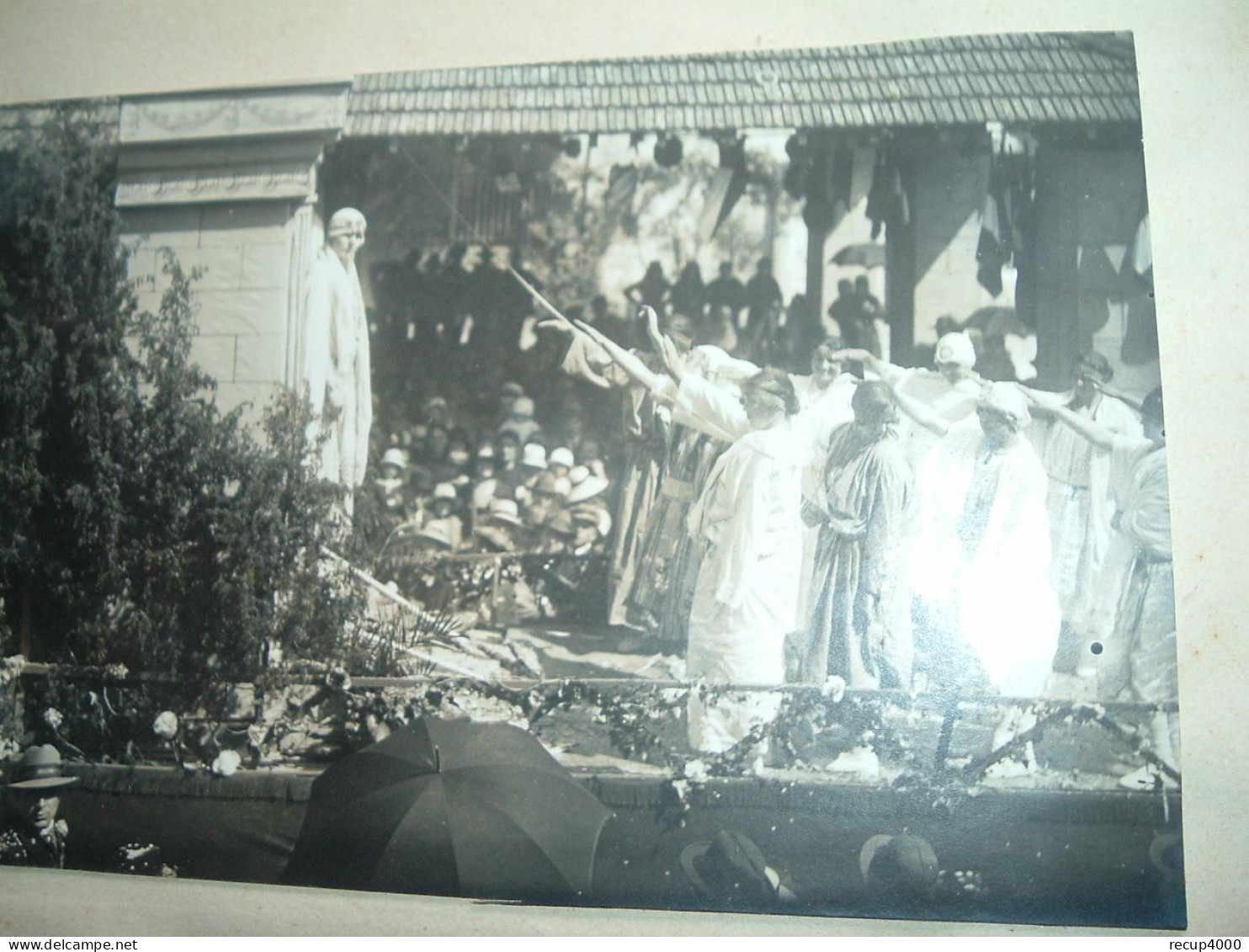 31 AURIAC SUR VENDINELLE album souvenir cavalcade 1927 photographe merlin toulouse  42 photos   42scans