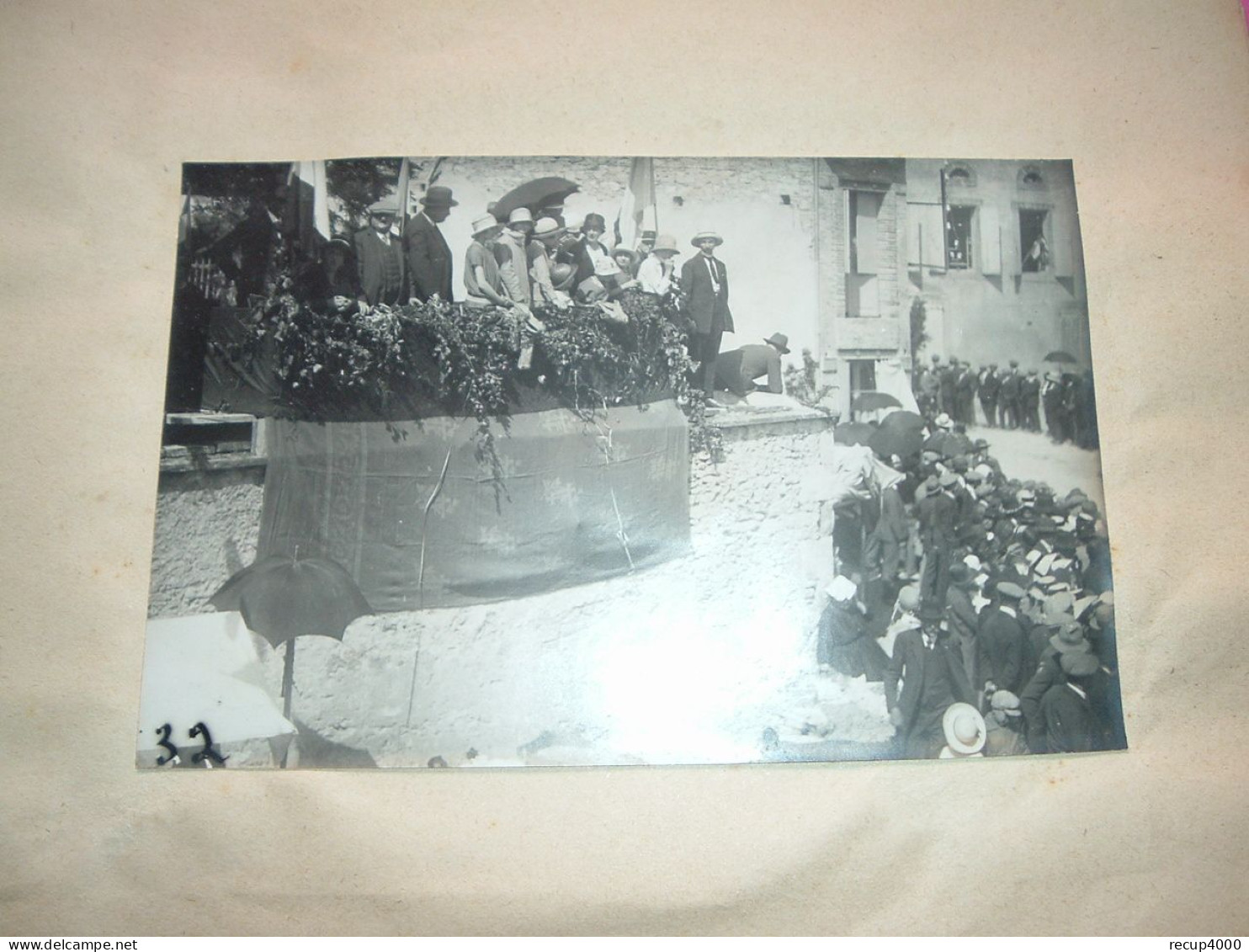 31 AURIAC SUR VENDINELLE album souvenir cavalcade 1927 photographe merlin toulouse  42 photos   42scans