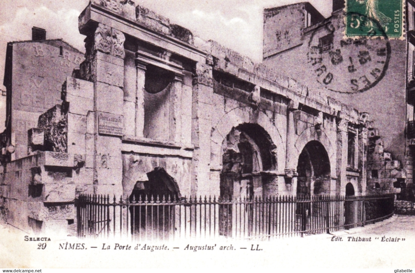 30 - Gard - NIMES -  La Porte D'Auguste - Nîmes