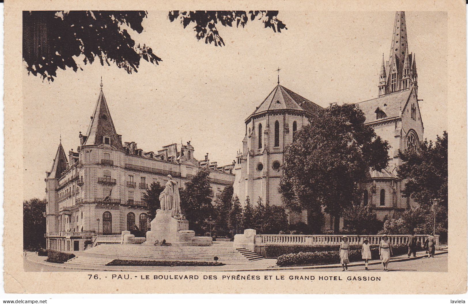 64 PAU - Le Boulevard Des Pyrénées Et Le Grand Gassion - Pau