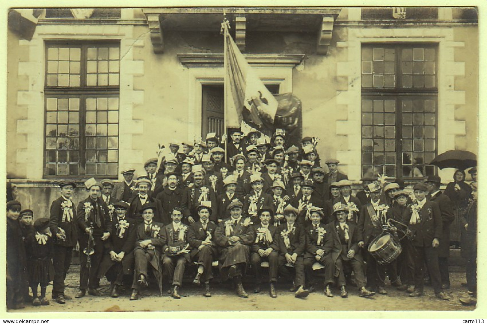 33 - T19214CPA - LA TESTE - BASSIN ARCACHON - Conscrits Devant La Mairie , Carte Photo - Très Bon état - GIRONDE - Autres & Non Classés