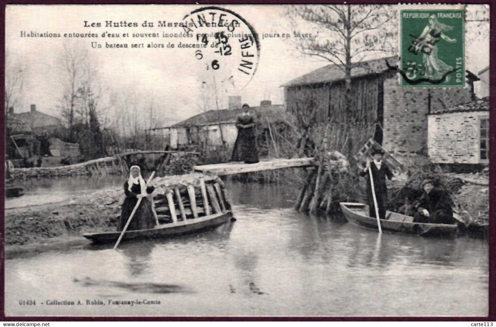 85 - B28269CPA - LE POIRE SUR VELLUIRE - Les Huttes Du Marais Vendéen -  Habitations Entourées D'eau Et Souvent Inondées - Other & Unclassified