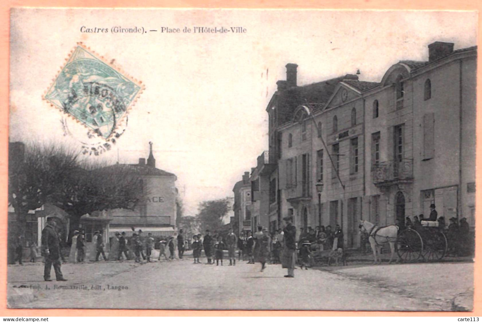 33 - T27683CPA - CASTRES - GIRONDE - Place De L'hotel De Ville - Attelage De Chien - Très Bon état - GIRONDE - Autres & Non Classés