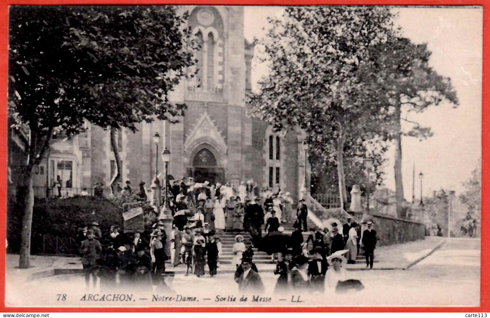 33 - B26847CPA - ARCACHON - Sortie De Messe - Notre Dame - Très Bon état - GIRONDE - Arcachon