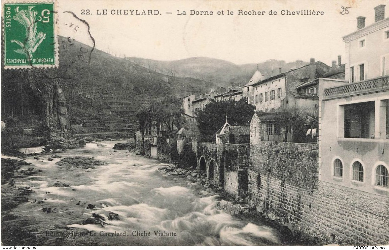 ARDECHE  LE CHEYLARD La Dorne Et Le Rocher De Chevillère - Le Cheylard