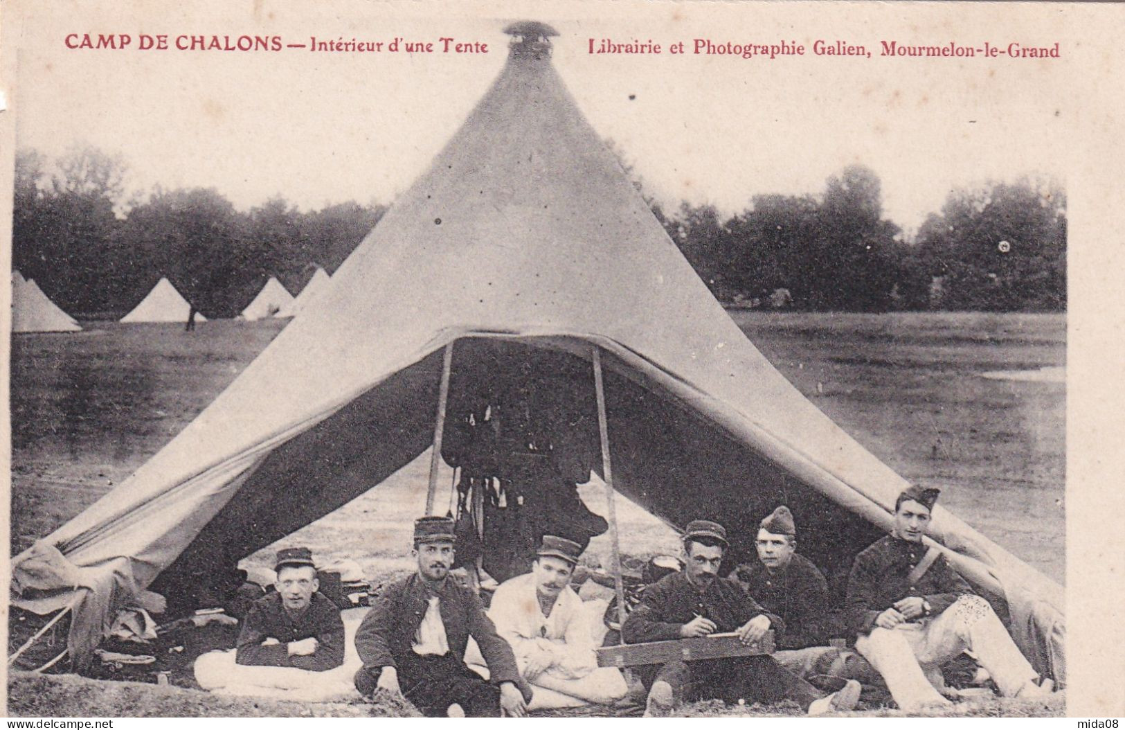 51. Camp De Châlons . Mourmelon . Intérieur D'une Tente . Soldats . Animée - Camp De Châlons - Mourmelon