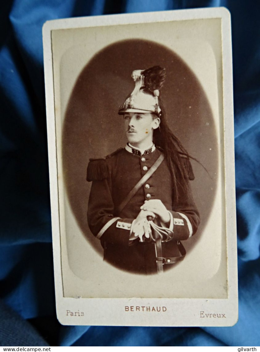 Photo CDV Berthaud à Evreux  Comte De Comminges  21e Dragons Militaire Et Homme De Lettres (1862-1925) CA 1882 - L679A - Anciennes (Av. 1900)