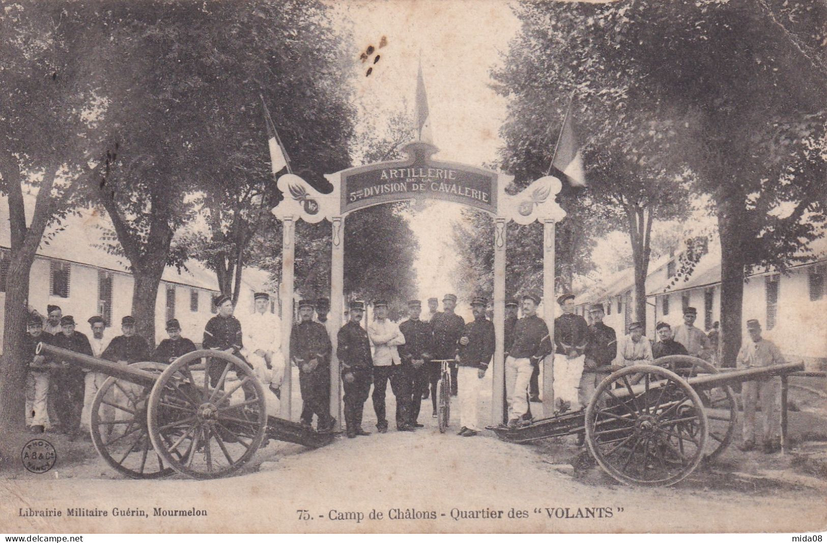 51. Camp De Châlons . Mourmelon . Quartier Des Volants . Animée . Artillerie 5 Iéme Division De Cavalerie - Camp De Châlons - Mourmelon