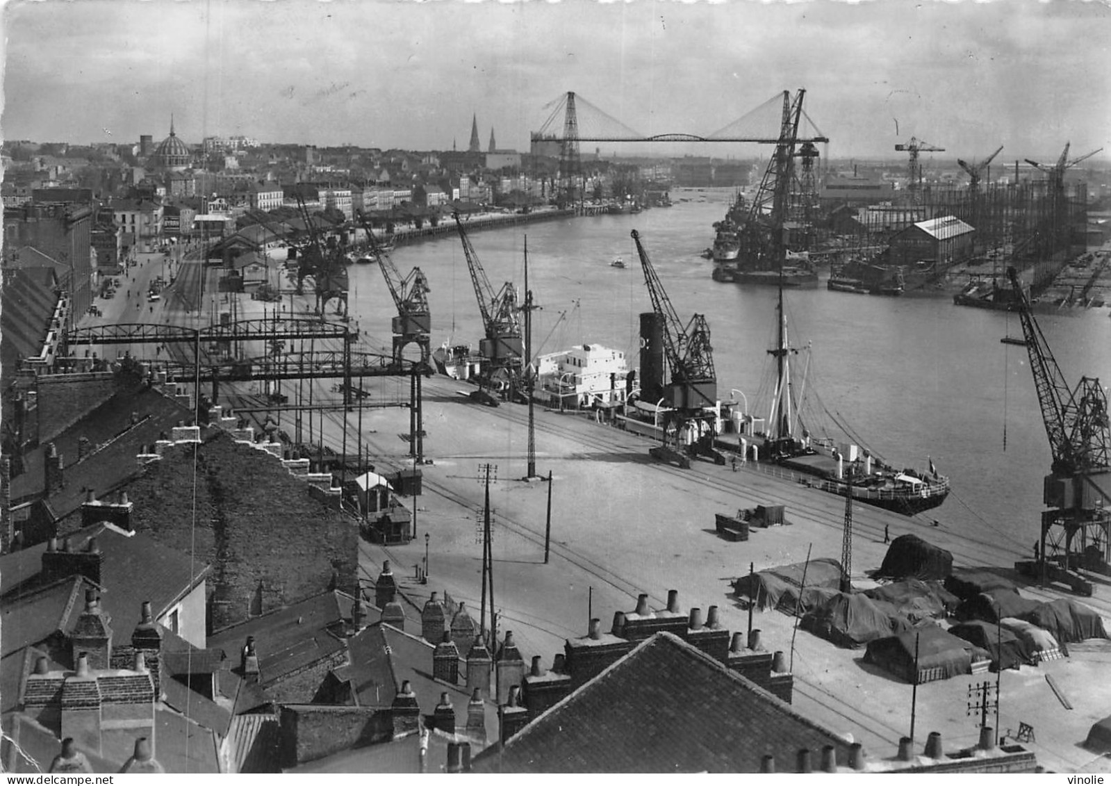 MO-24-348 : NANTES. VUE DU PORT - Nantes