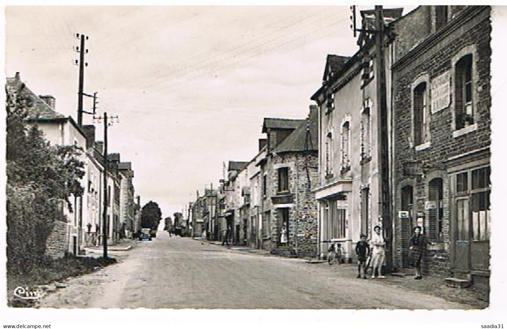 35 MESSAC  LE BOURG RUE PRINCIPALE  1954  9X14 - Sonstige & Ohne Zuordnung