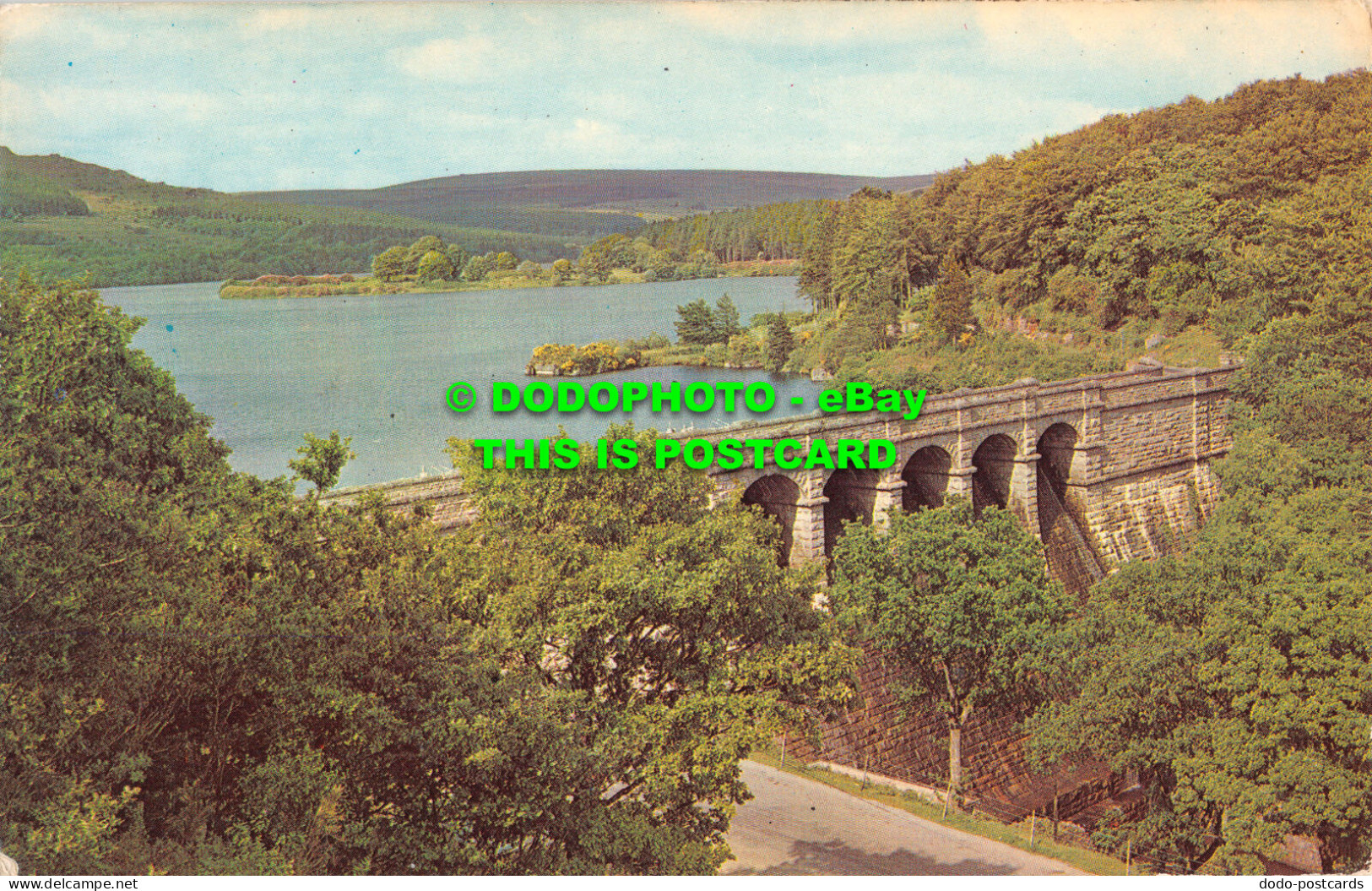 R527262 Dartmoor. Burrator Lake. Postcard - World