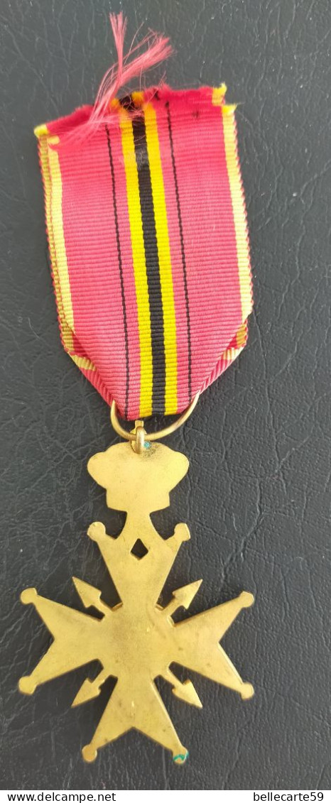 Médaille Fédération Nationale Des Combattants Belgique - Belgique