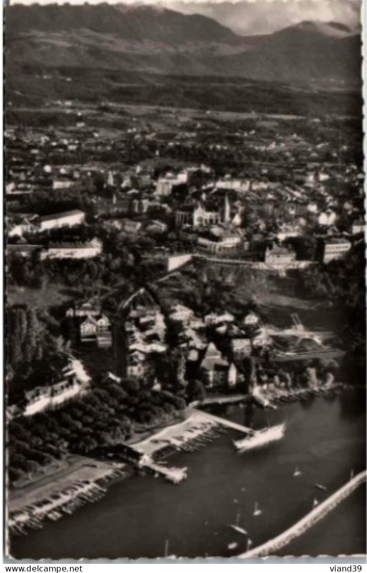 THONON Les BAINS. -  Vue  Aérienne Sur Le Port.  -    Non Circulée. - Thonon-les-Bains