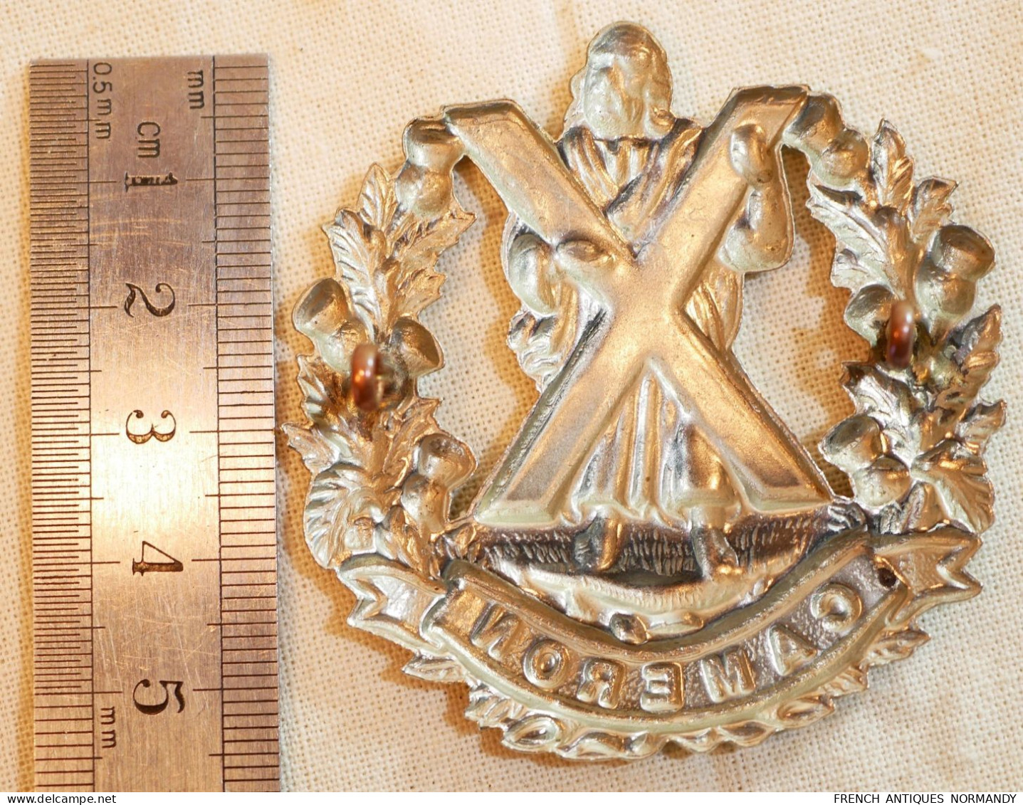 DDAY44 - Authentique CAP BADGE BRITANNIQUE The Cameronians Scottish Rifles NORMANDIE 1944 - Heer