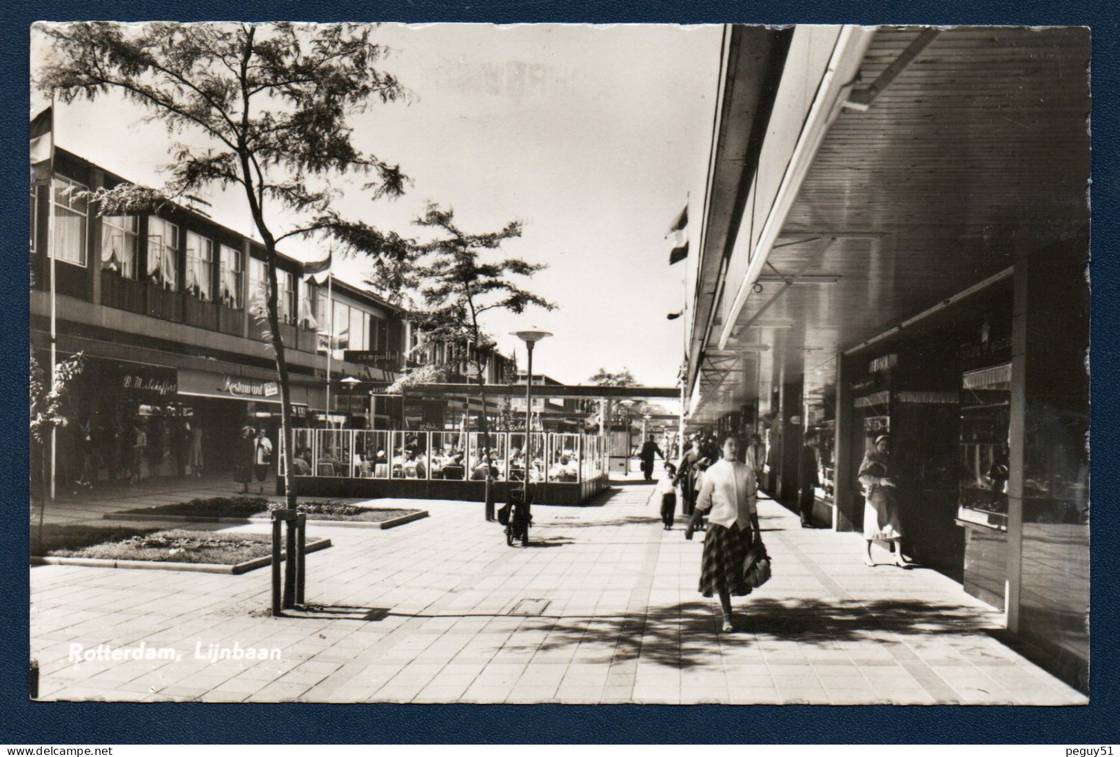 Rotterdam. Lijnbaan.  Restaurant B.M. Scheffers. 1957 - Rotterdam