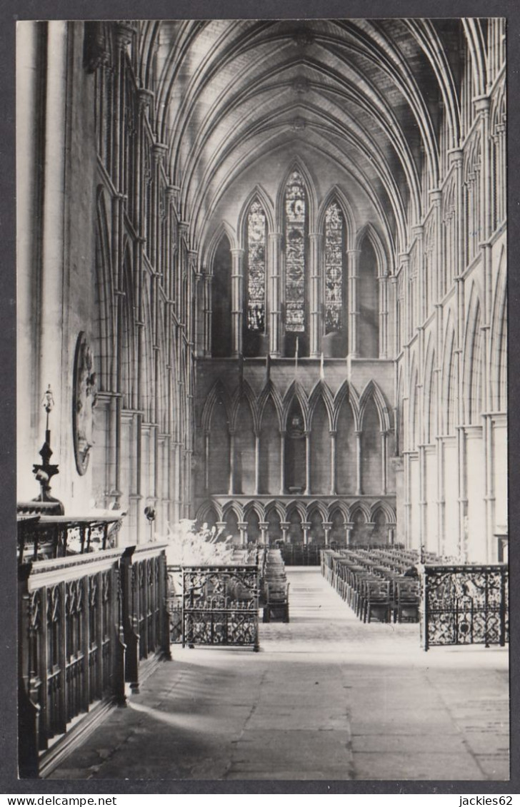 110933/ SOUTHWARK, Cathedral, The Nave Seen From The Choir - London Suburbs