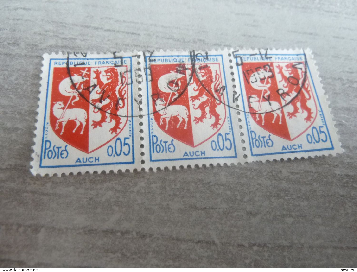 Auch - Armoirie De Ville - 5c. - Yt 1468 - Bleu Et Rouge - Triple Oblitérés - Année 1966 - - Used Stamps