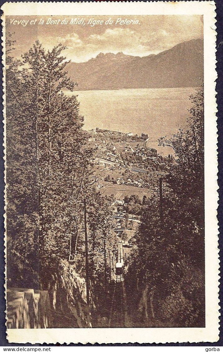 *CPA - SUISSE - VAUD -  VEVEY - Et La Dent Du Midi, Ligne Du Pélerin - Vevey