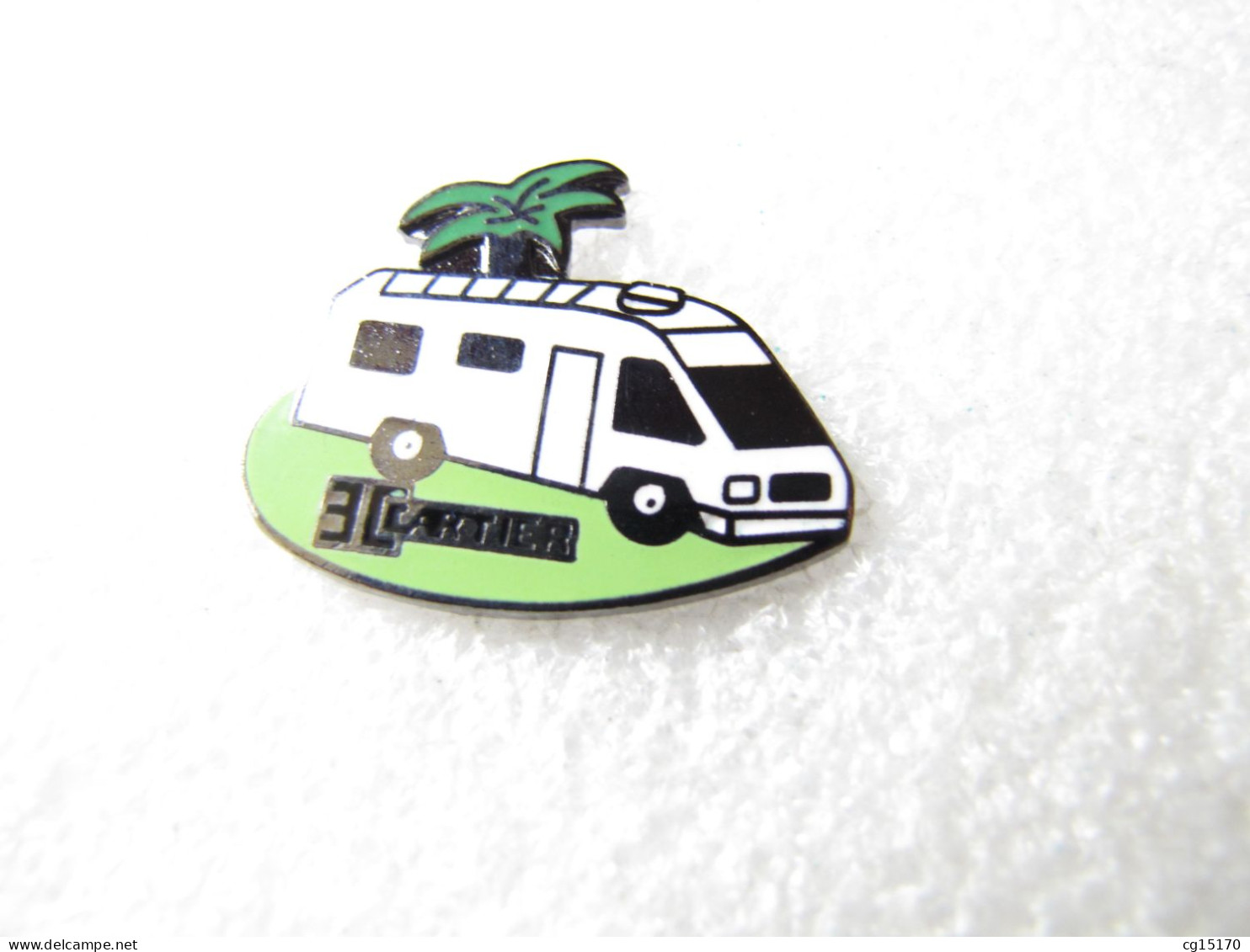 PIN'S   CAMPING CAR  3 C CARTIER     Email Grand Feu  PALMIER - Transports