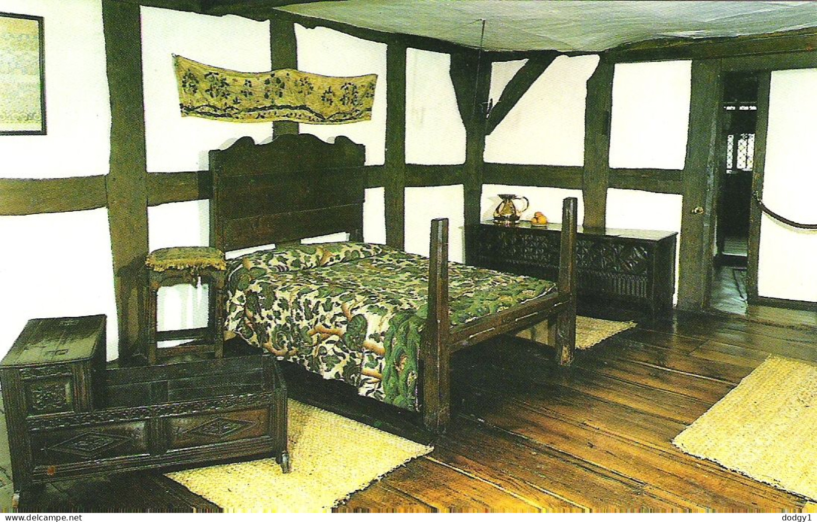 THE BIRTHROOM, SHAKESPEAR'S BIRTH PLACE, STRATFORD-UPON-AVON, WARWICKSHIRE, ENGLAND.. UNUSED POSTCARD Ms2 - Stratford Upon Avon