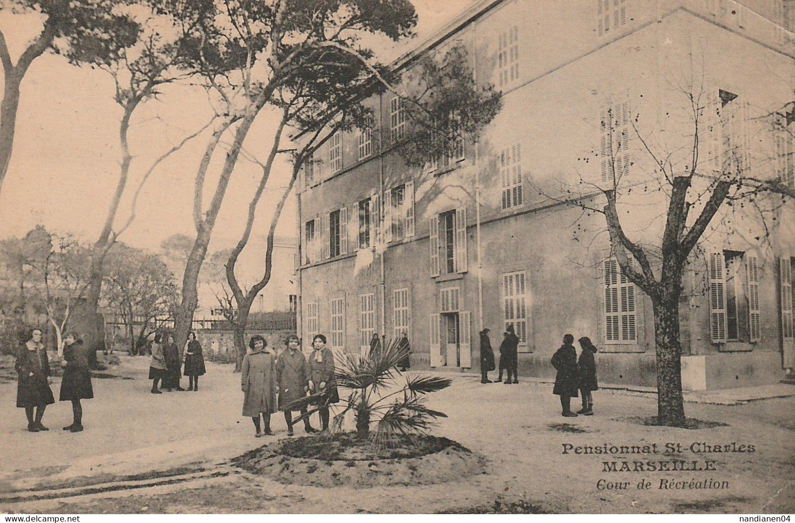 CPA - 13 - Marseille - Pensionnat St Charles - Cour De Récréation - Canebière, Centre Ville