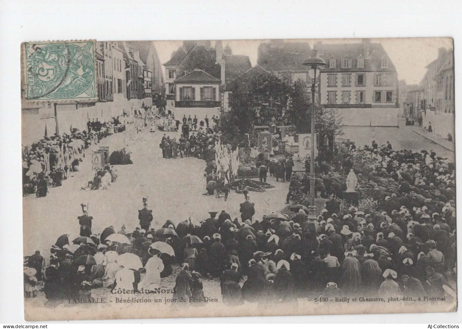 AJC - Lamballe -benediction Un Jour De Fete Dieu - Lamballe